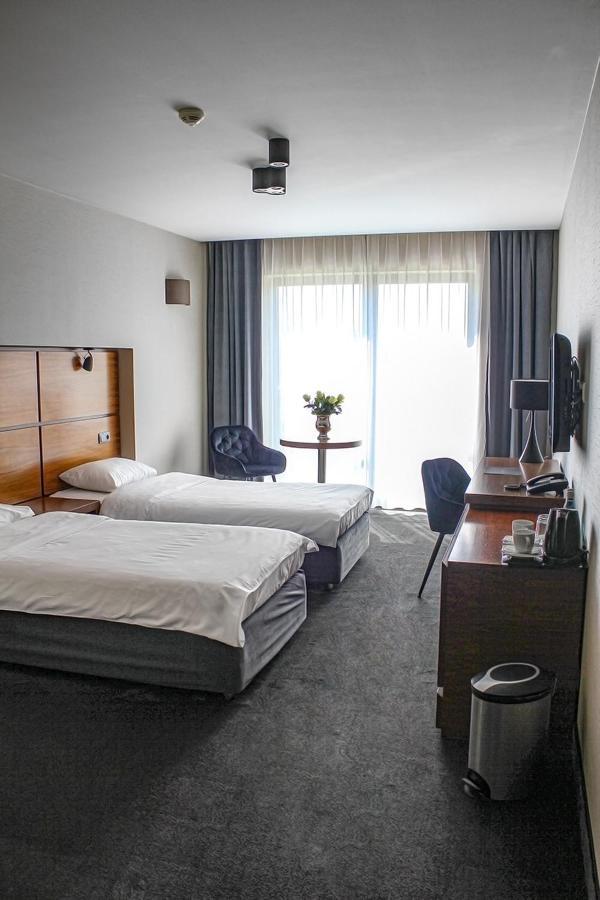 אוסטראודה Willa Port מראה חיצוני תמונה A room at the hotel