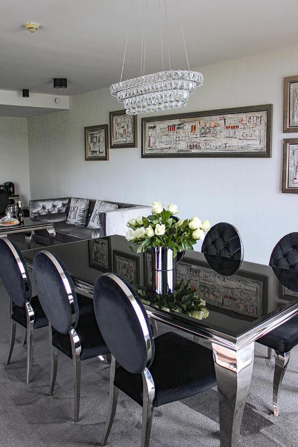 אוסטראודה Willa Port מראה חיצוני תמונה Dining room