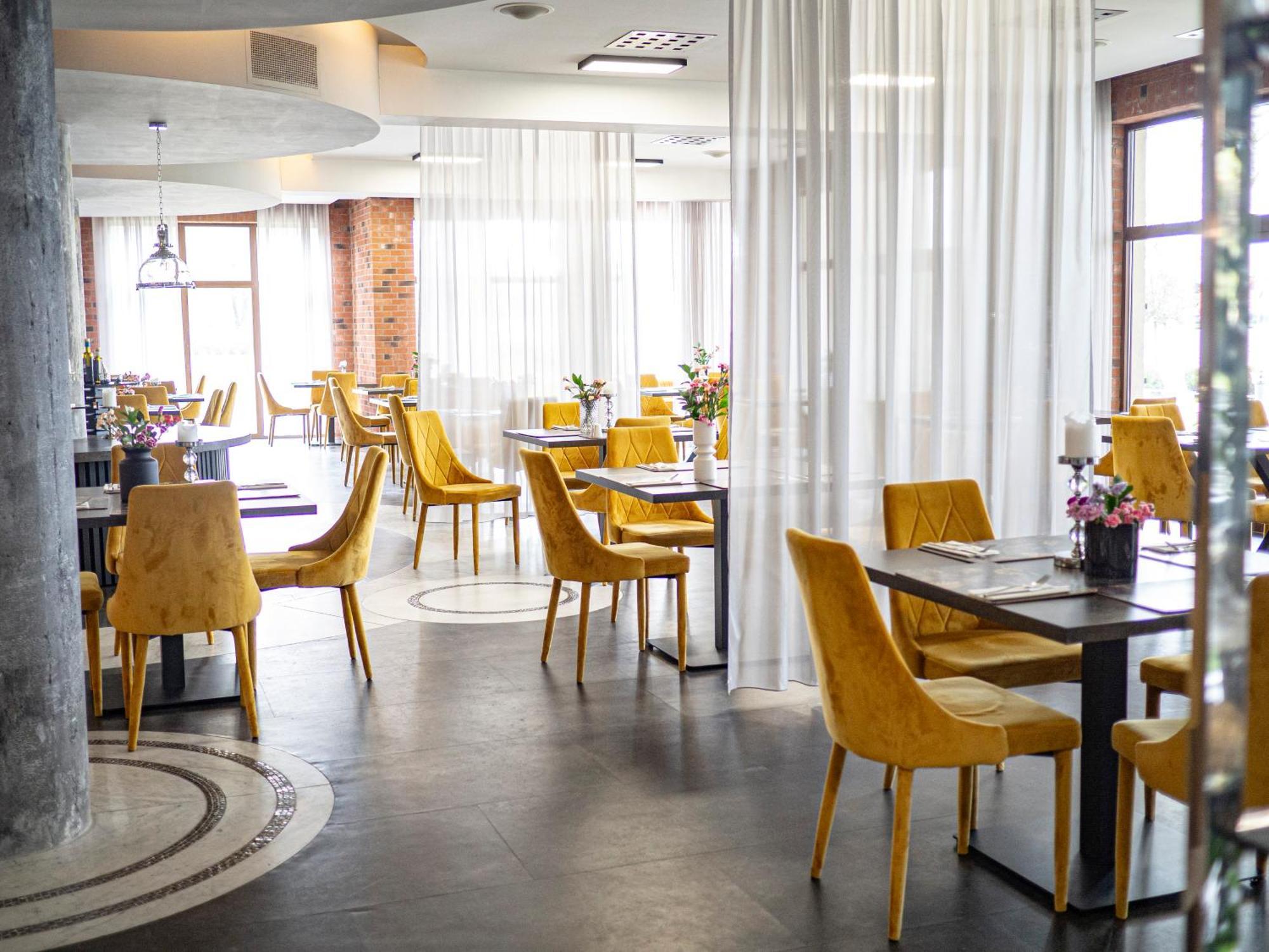 אוסטראודה Willa Port מראה חיצוני תמונה Restaurant