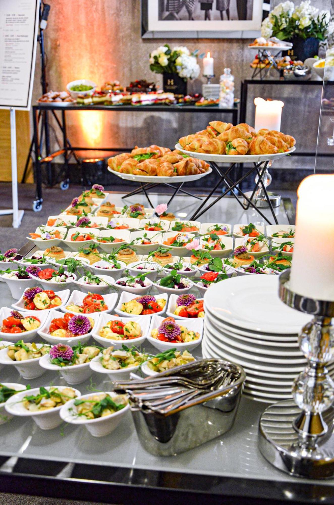 אוסטראודה Willa Port מראה חיצוני תמונה A buffet